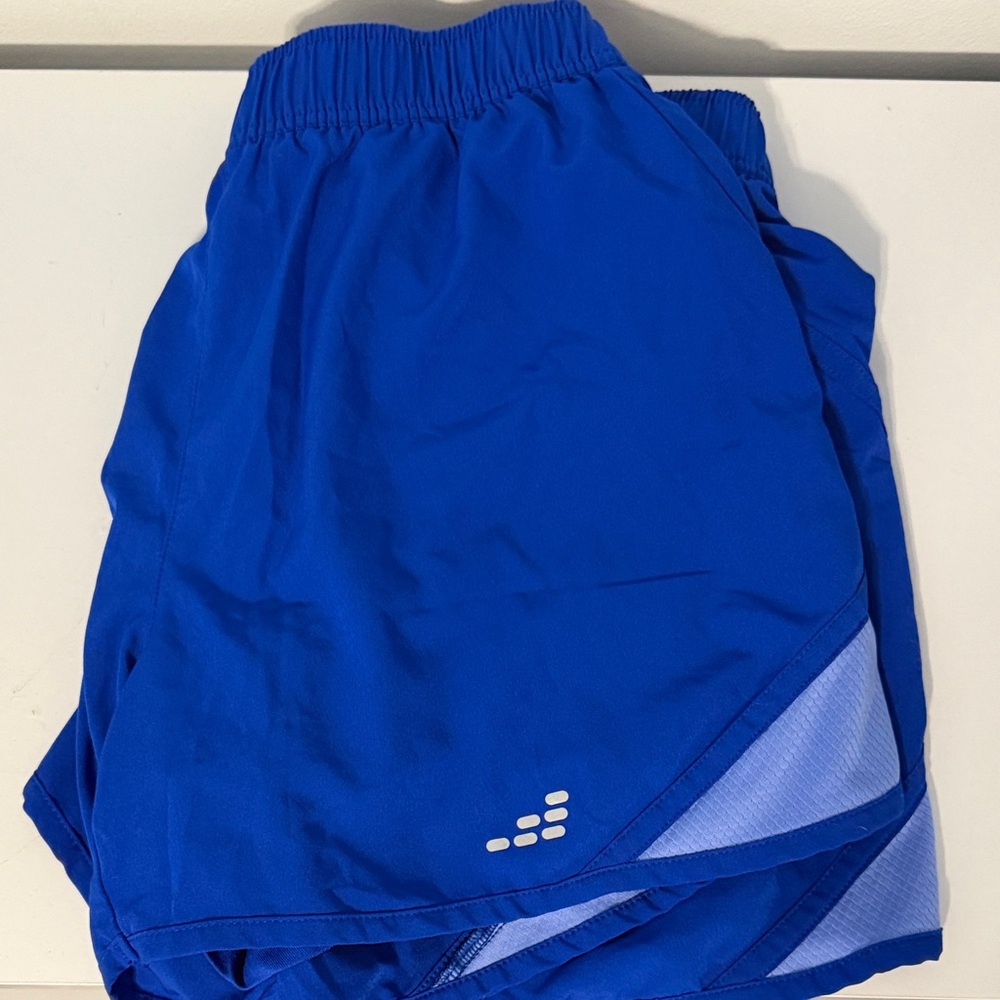Running shorts
